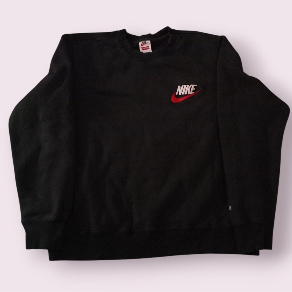 Supreme Nike Crewneck